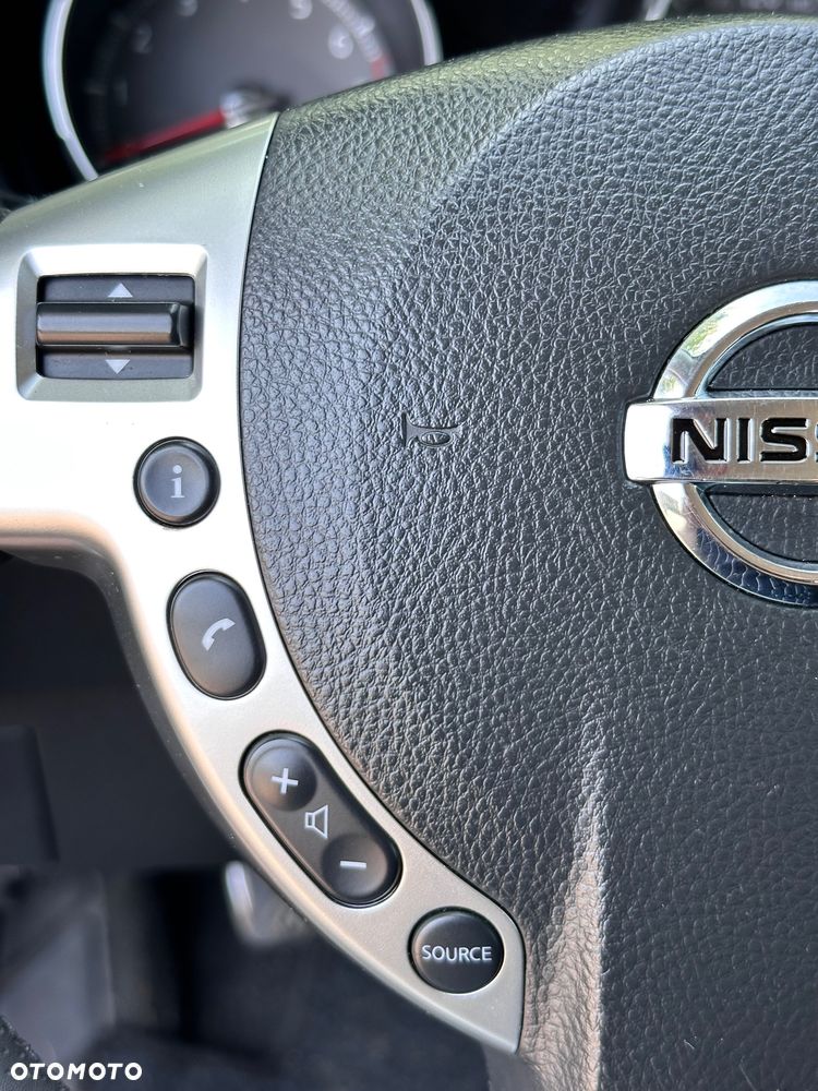 Nissan Qashqai 1.6 visia - 25