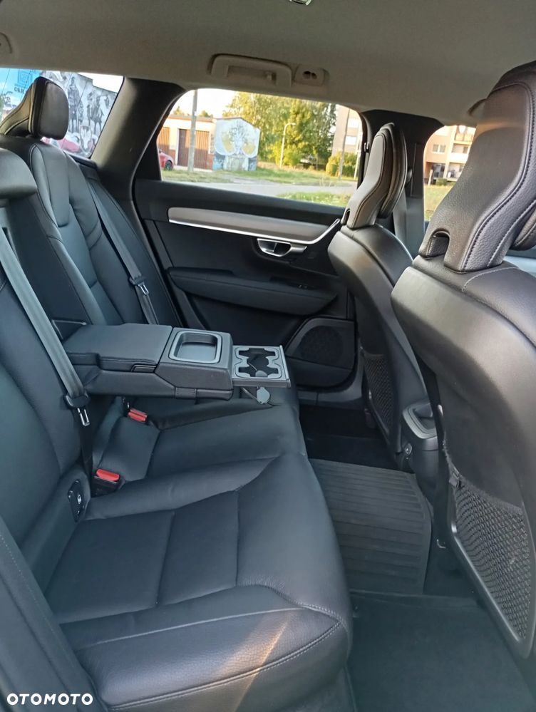 Volvo V90 B4 D Geartronic Momentum Pro - 17