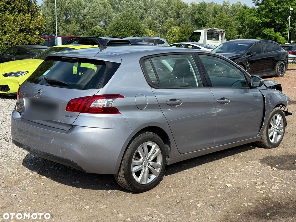 Peugeot 308 - 9