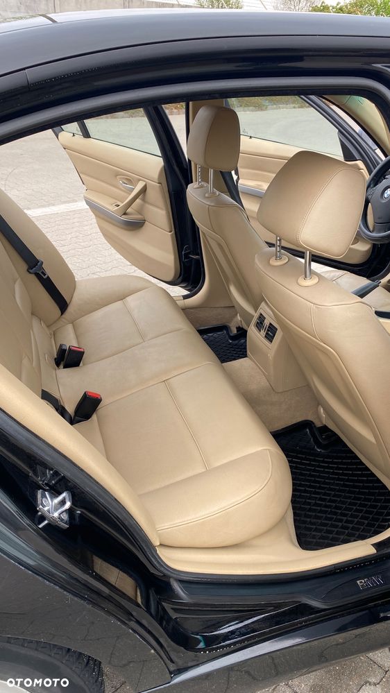BMW Seria 3 316i - 8