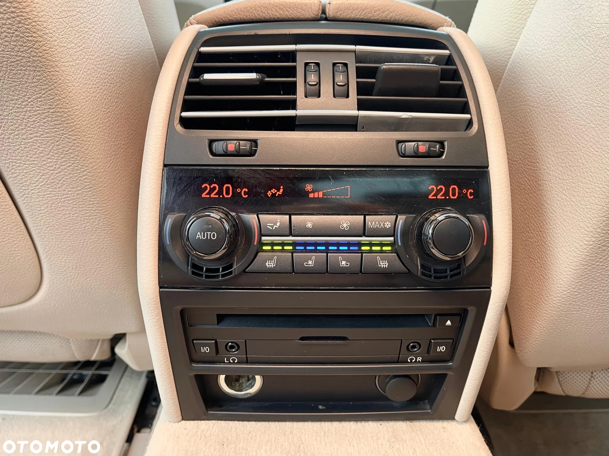 BMW Seria 7 750Li - 23