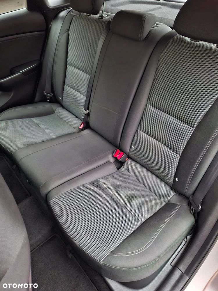 Hyundai i30 1.4 Comfort - 16