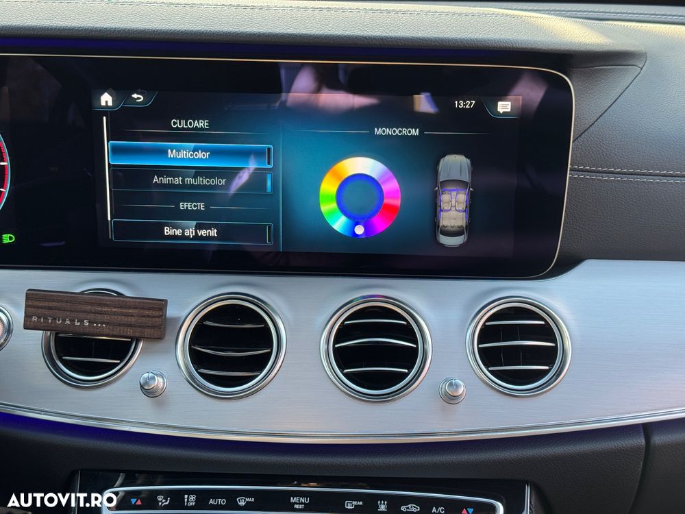 Mercedes-Benz E - 21