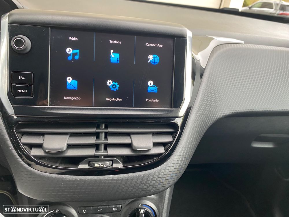 Peugeot 208 1.2 PureTech Style - 7