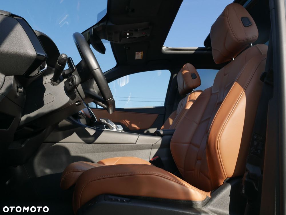 DS Automobiles DS 7 Crossback 1.6 E-Tense 4x4 Grand Chic - 12