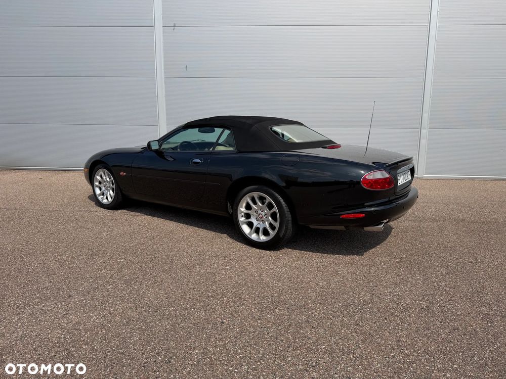 Jaguar XK8 4.0 - 35