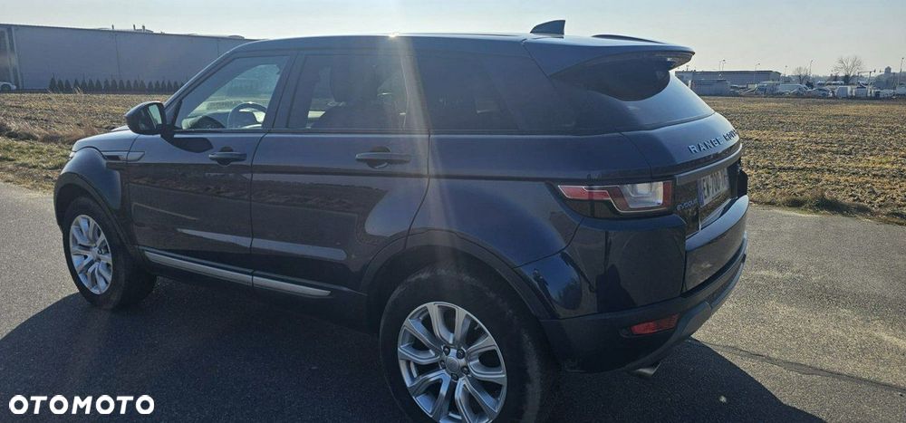 Land Rover Range Rover Evoque - 25