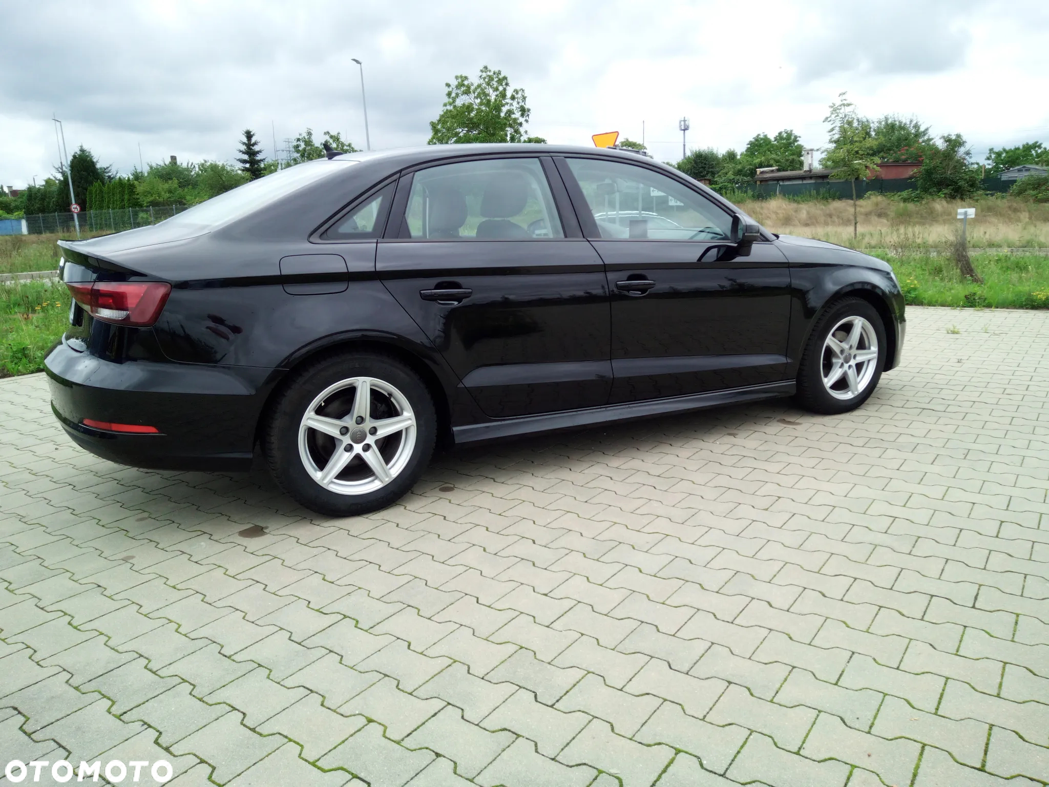 Audi A3 Limousine 1.6 TDI (clean diesel) Ambiente - 7