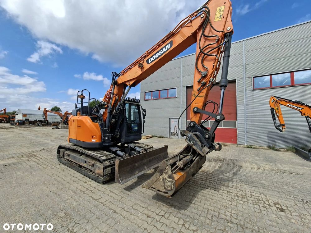 Doosan DX140LCR-5