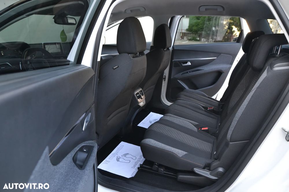 Peugeot 5008 1.5 BlueHDI s&s EAT8 Active - 13