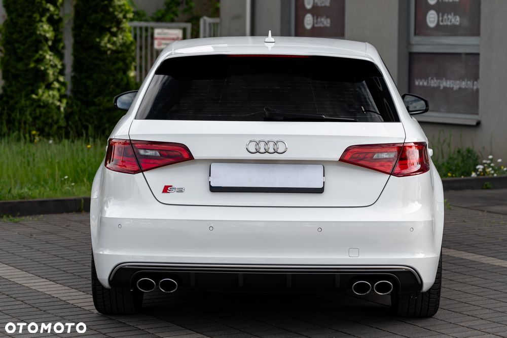 Audi S3 Sportback S tronic - 12