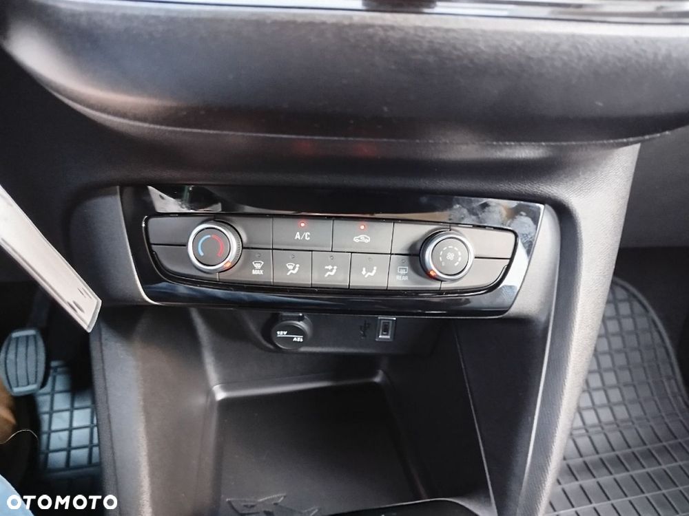 Opel Corsa - 23