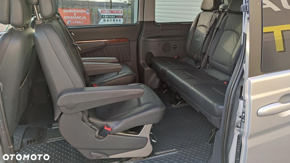 Mercedes-Benz Viano - 15