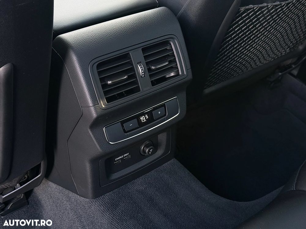 Audi Q5 40 TDI quattro S tronic S line - 28