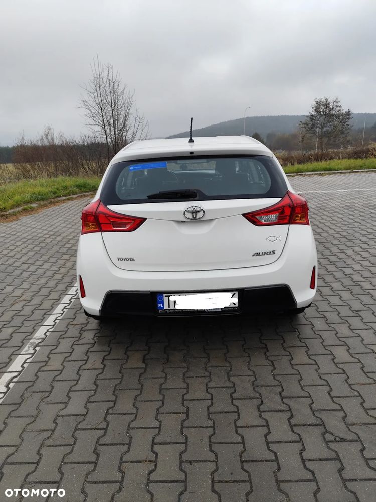 Toyota Auris - 5