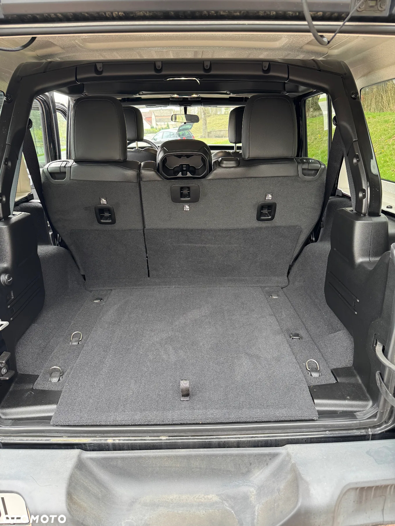 Jeep Wrangler - 23