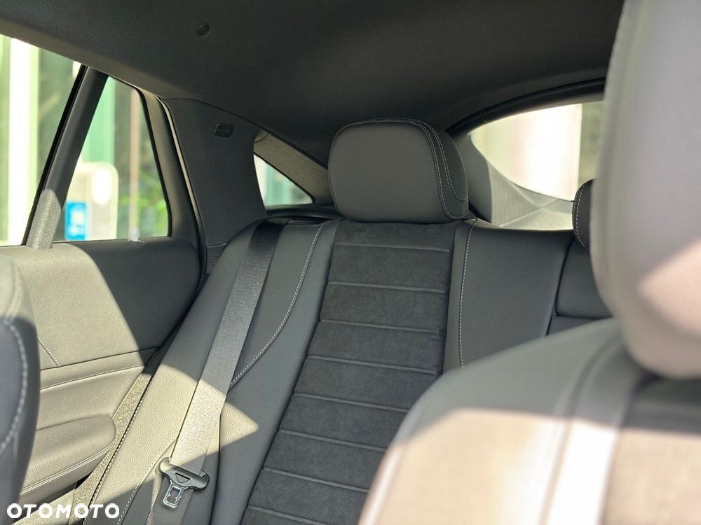 Mercedes-Benz GLE - 11