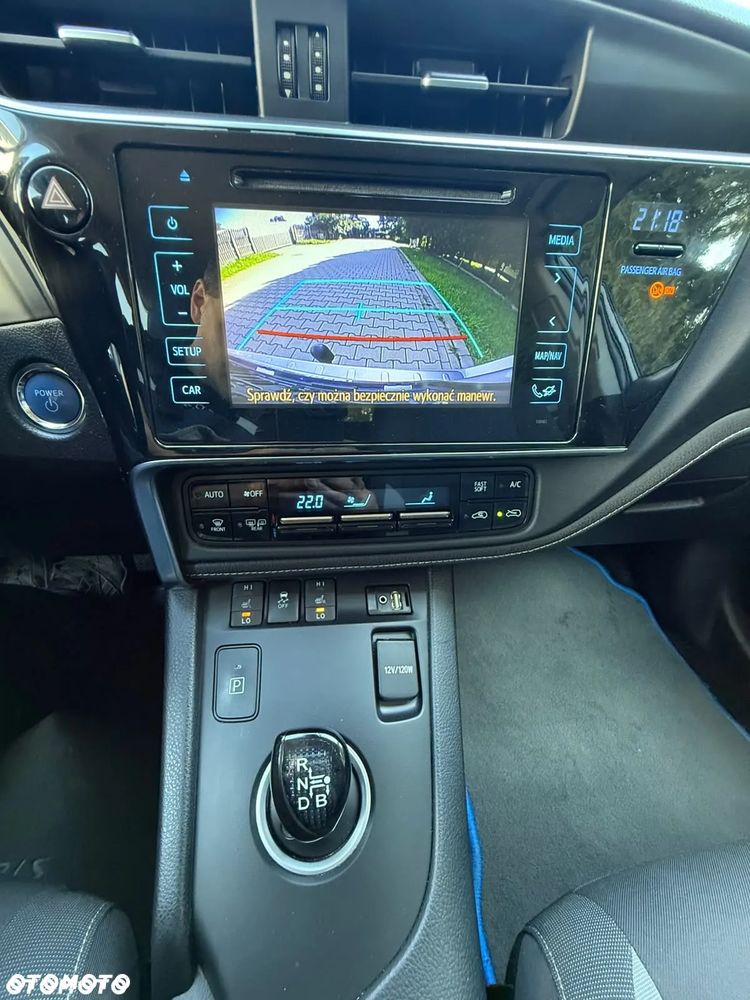 Toyota Auris 1.8 HSD Luna - 5