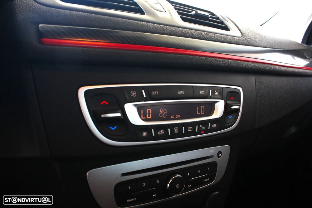 Renault Mégane Sport Tourer 1.5 dCi GT Line - 43