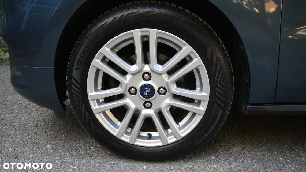 Ford Tourneo Courier 1.0 EcoBoost Titanium - 22