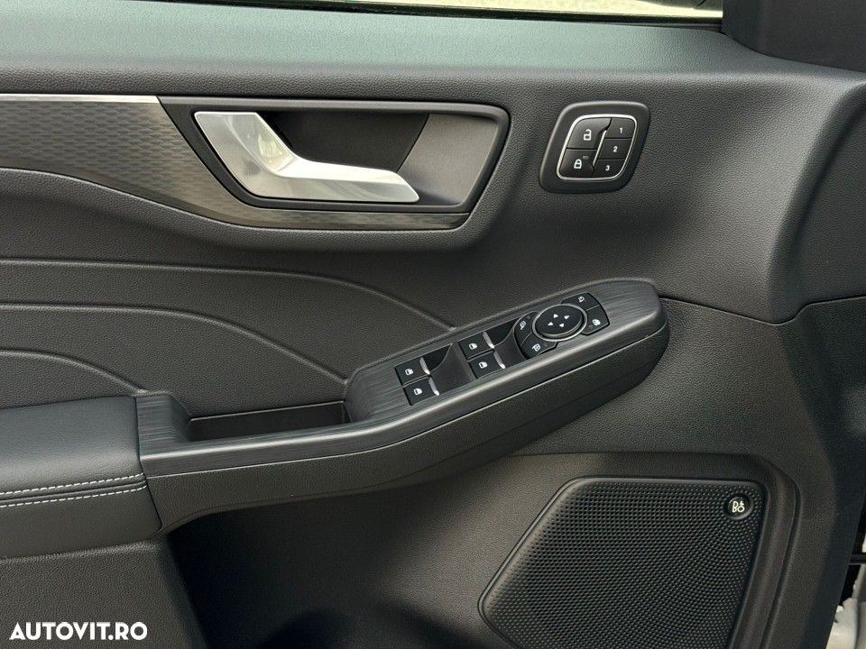 Ford Kuga 2.5 Duratec FWD PHEV ST-Line X - 18