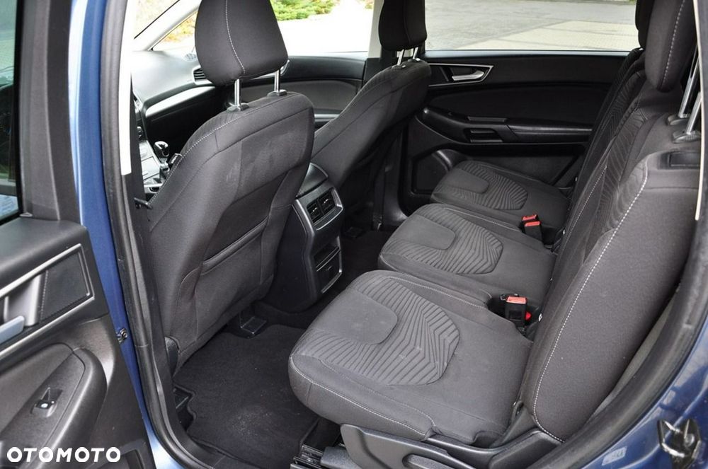 Ford S-Max - 24