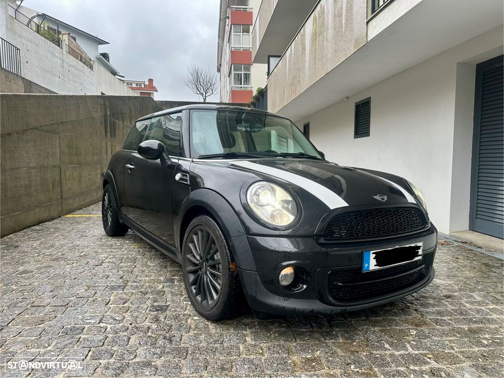 MINI 3 Portas Cooper D - 1