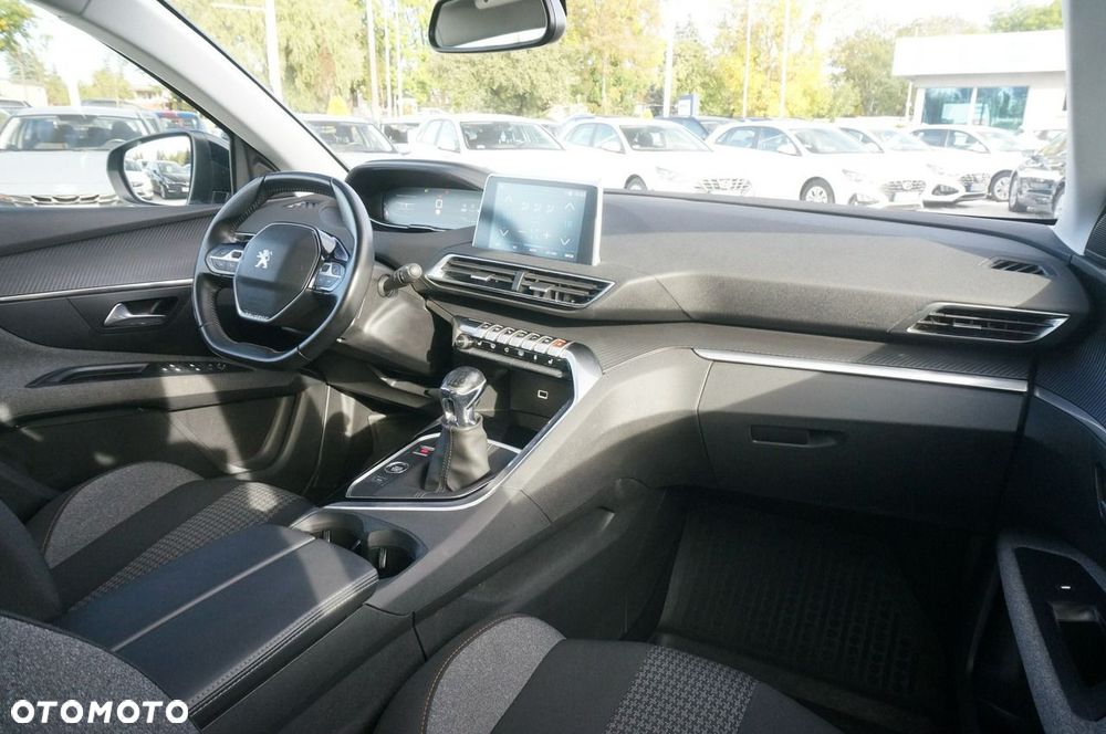 Peugeot 3008 1.2 PureTech Active Pack S&S - 18