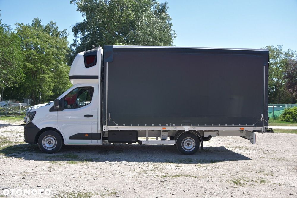 Renault Master 2.0 170KM Zabudowa 12EP Międzynarodówka Kurnik - 6