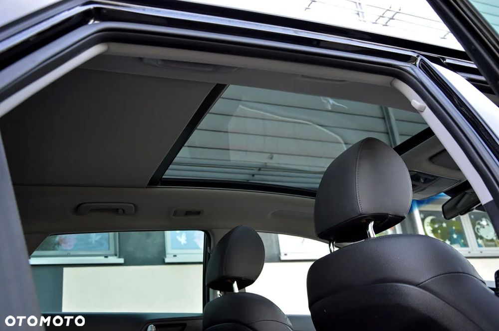 Hyundai Tucson 2.0 CRDI Premium 4WD - 27