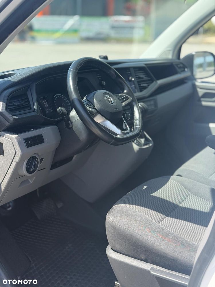 Volkswagen Transporter - 8