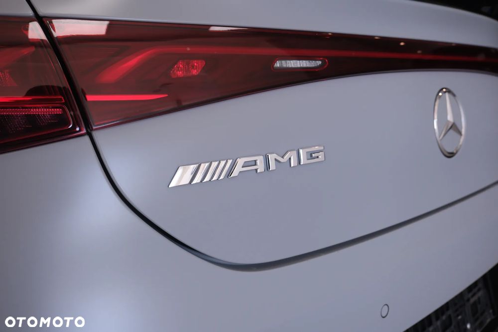 Mercedes-Benz EQE AMG 43 4Matic AMG Premium - 12