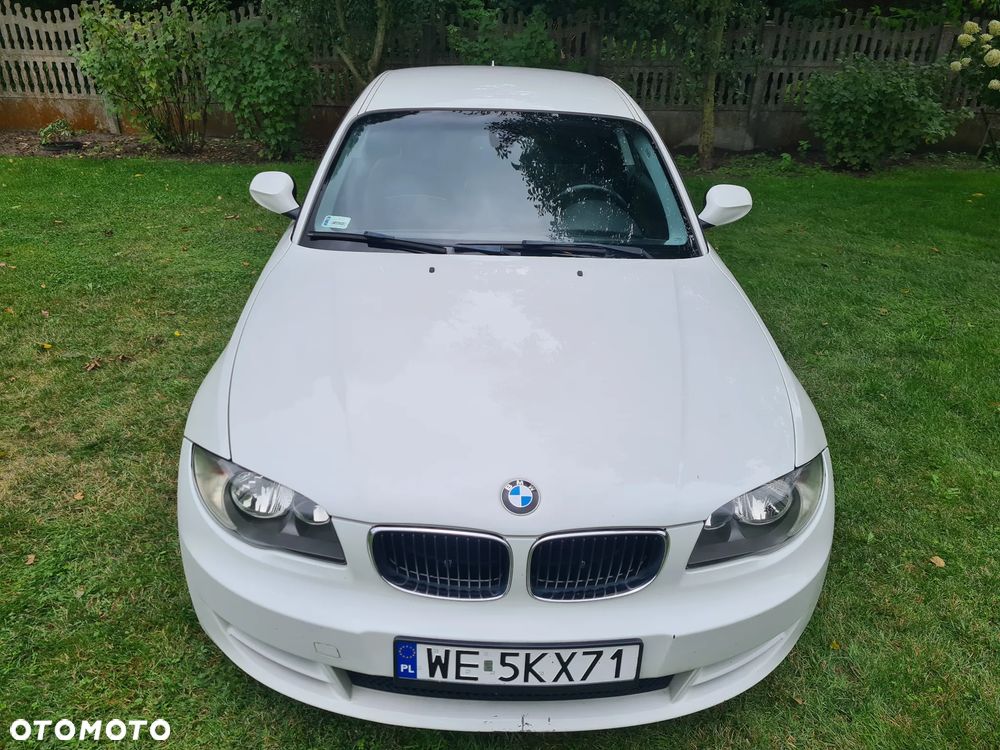 BMW Seria 1 120i - 20