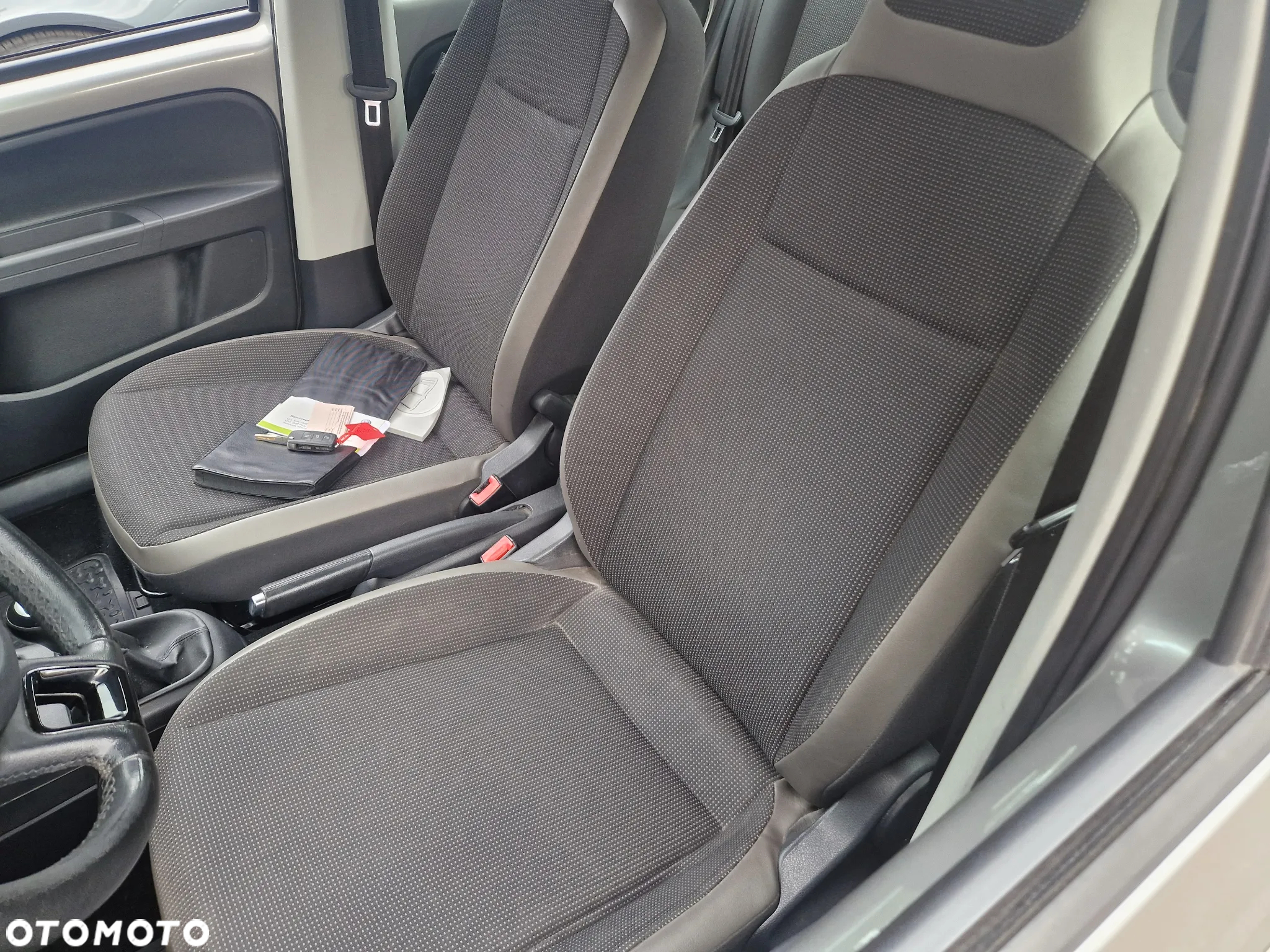 Volkswagen up! (BlueMotion Technology) move - 6