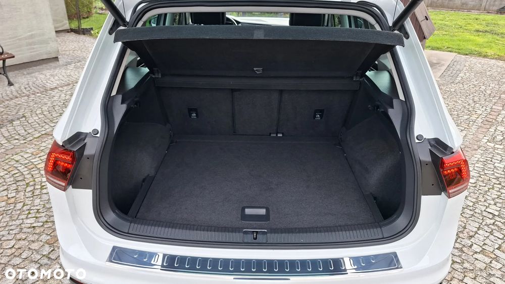 Volkswagen Tiguan 2.0 TDI SCR 4MOTION DSG Highline - 26