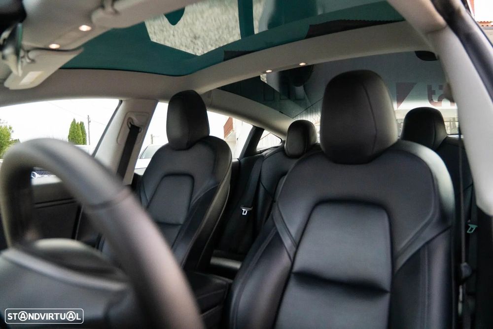 Tesla Model 3 Long Range AWD Dual Motor - 23