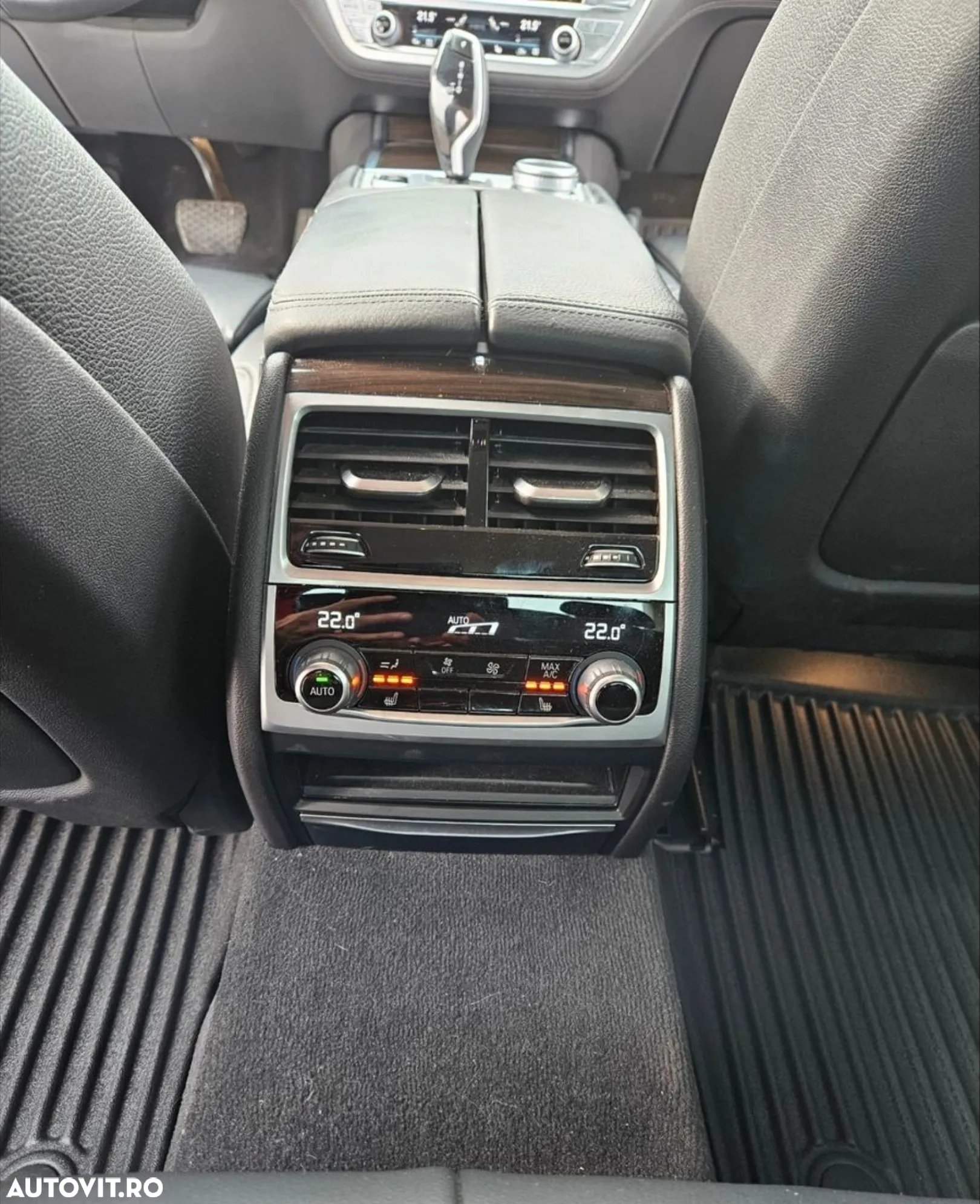 BMW Seria 7 - 8
