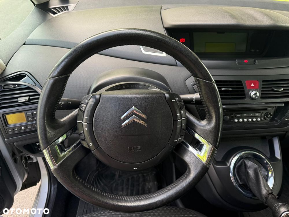 Citroën C4 Picasso - 13