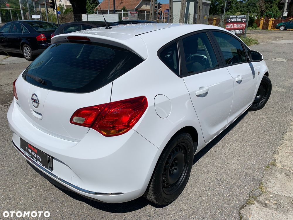 Opel Astra 1.6 Cosmo - 14