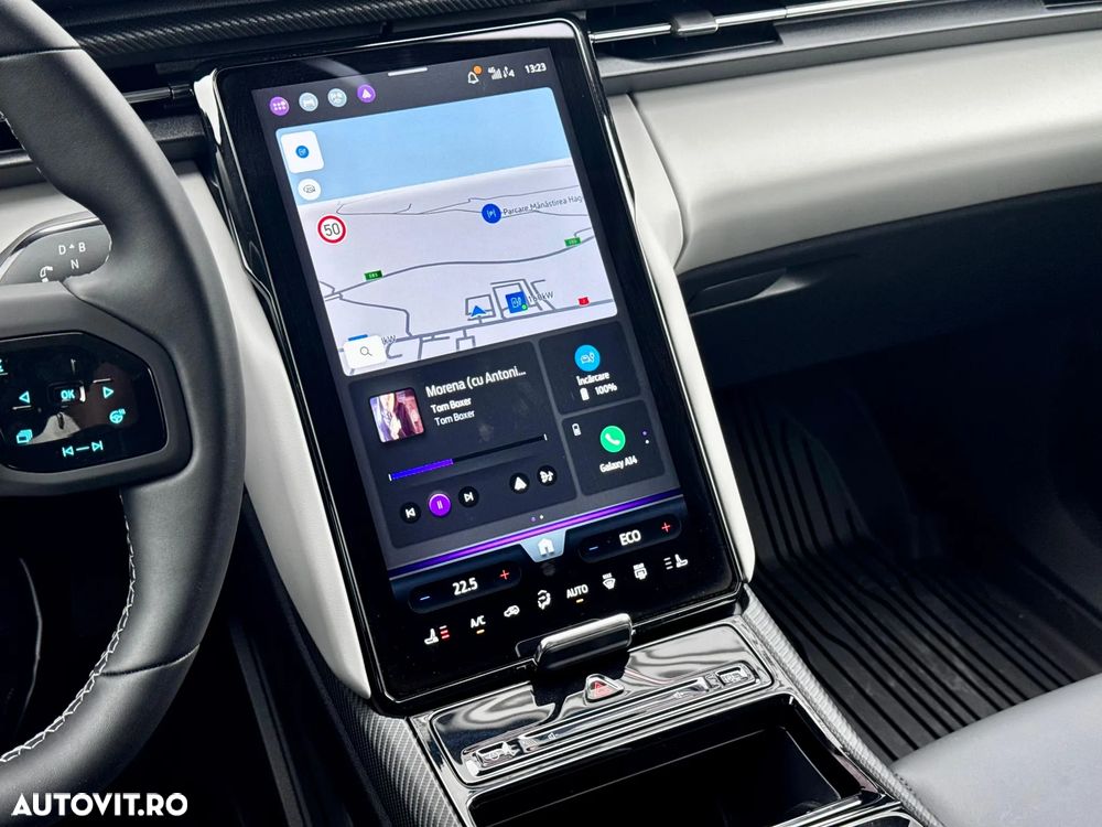 Ford Explorer RWD 77 kWh Extended Range Premium - 23