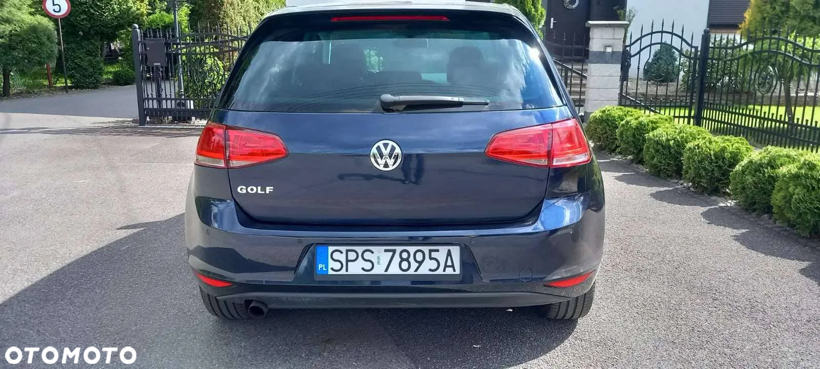 Volkswagen Golf - 5