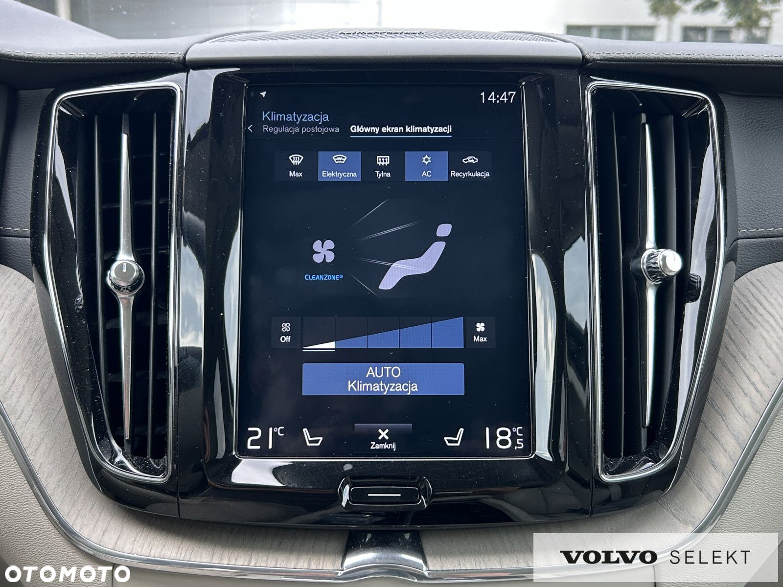 Volvo XC 60 - 19
