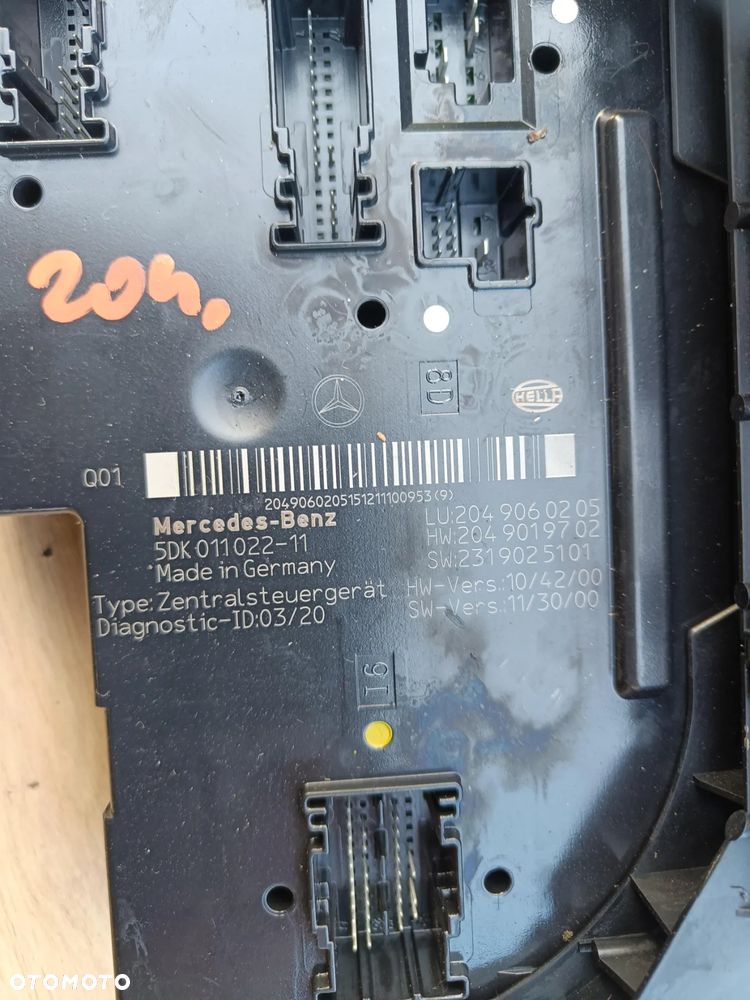 MERCEDES W204 LIFT MODUŁ SAM BSI TYLNY 2049060205 - 2