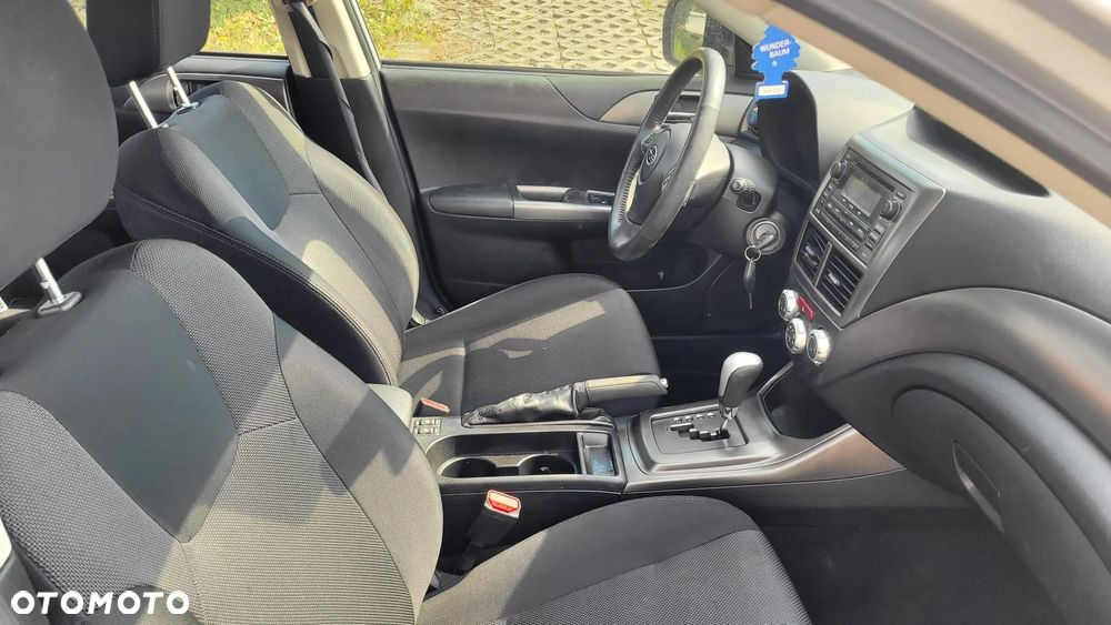 Subaru Impreza 2.0 RA - 13