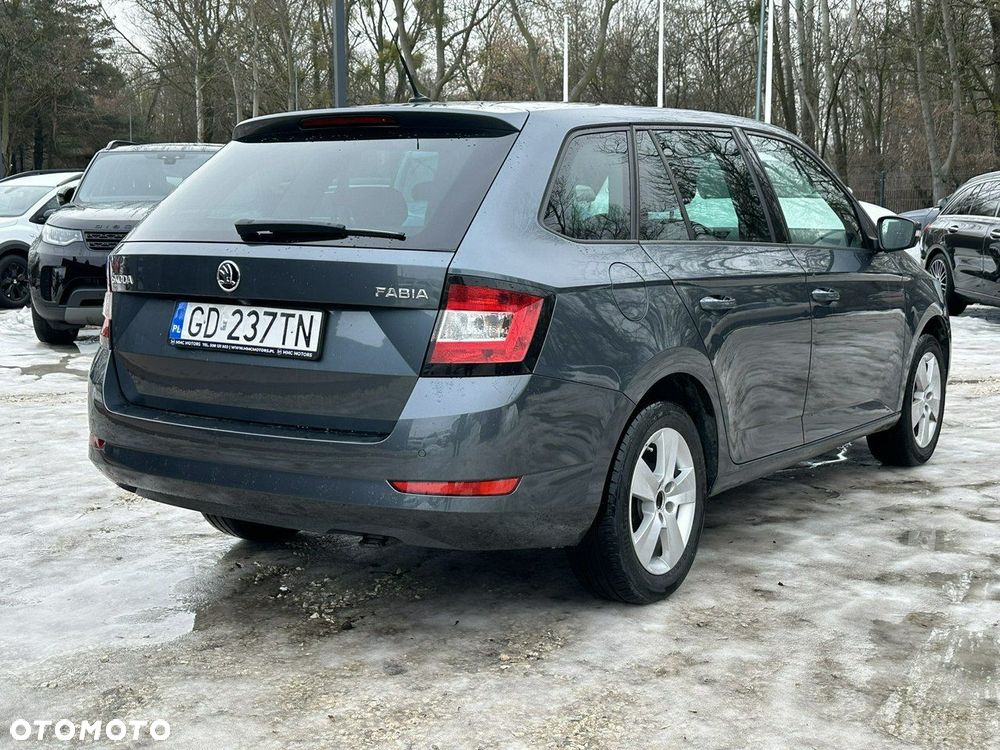Skoda Fabia 1.0 Ambition - 8