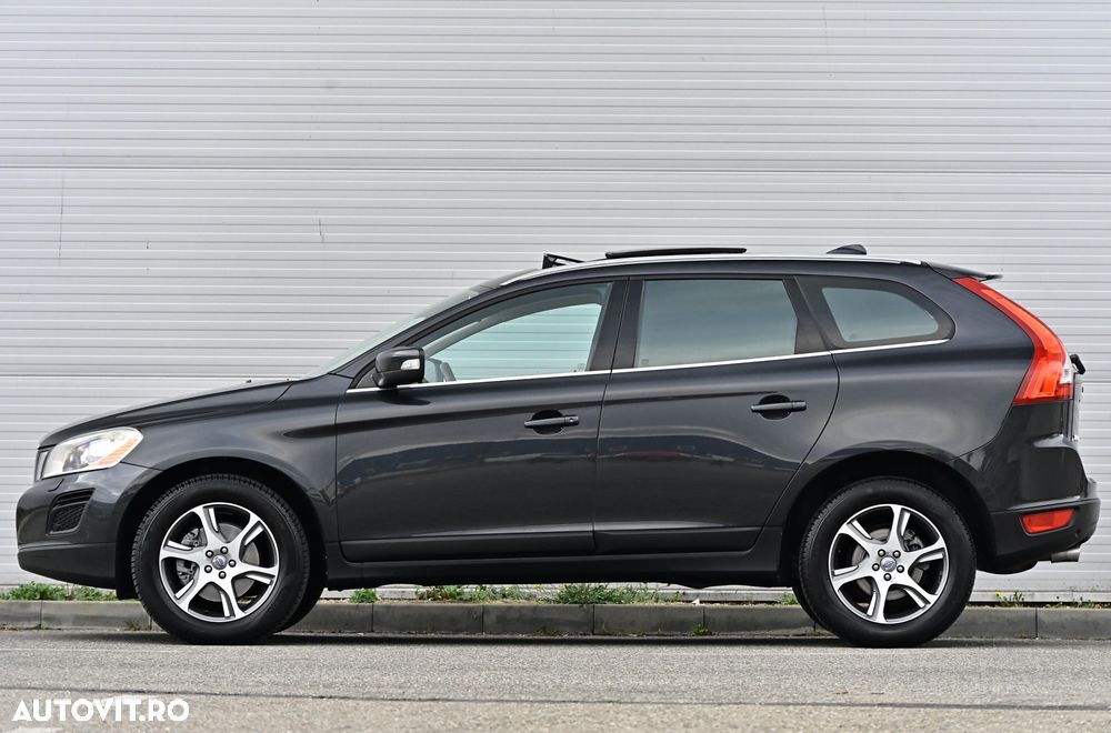 Volvo XC 60 D5 AWD Aut. Summum - 6