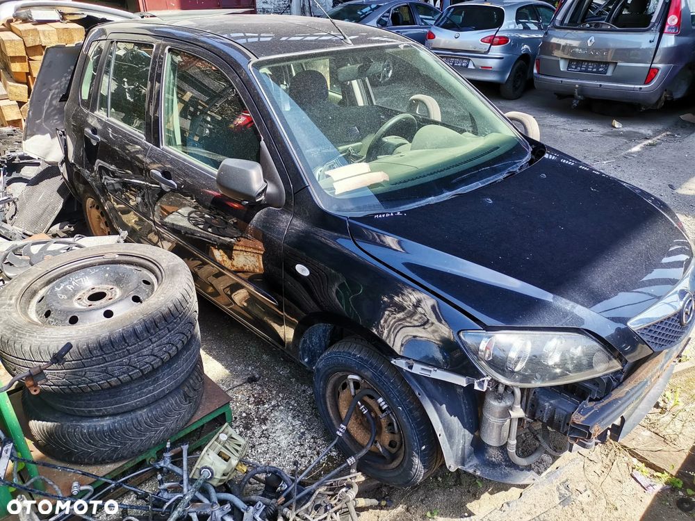 Mazda 2 maska zderzak blotniki drzwi skrzynia szyba lusterko 12r - 1