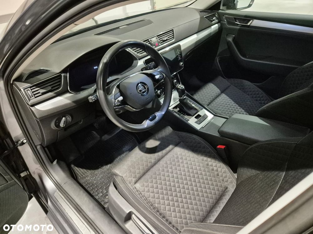 Skoda Superb 1.5 TSI Ambition DSG - 13