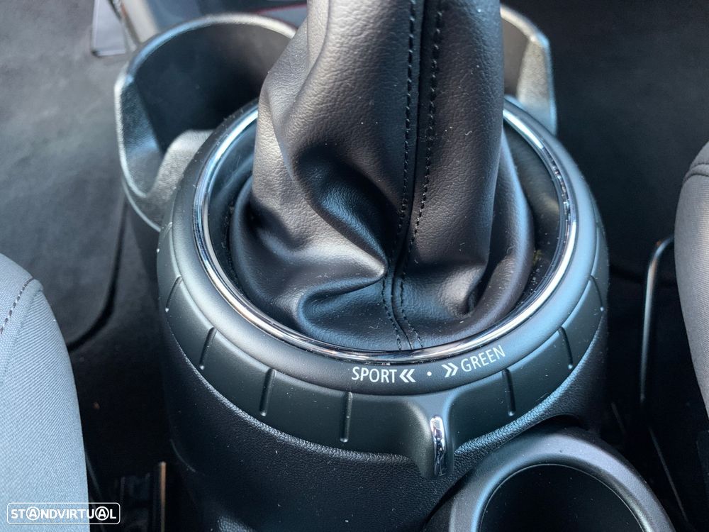 MINI 3 Portas One D - 37