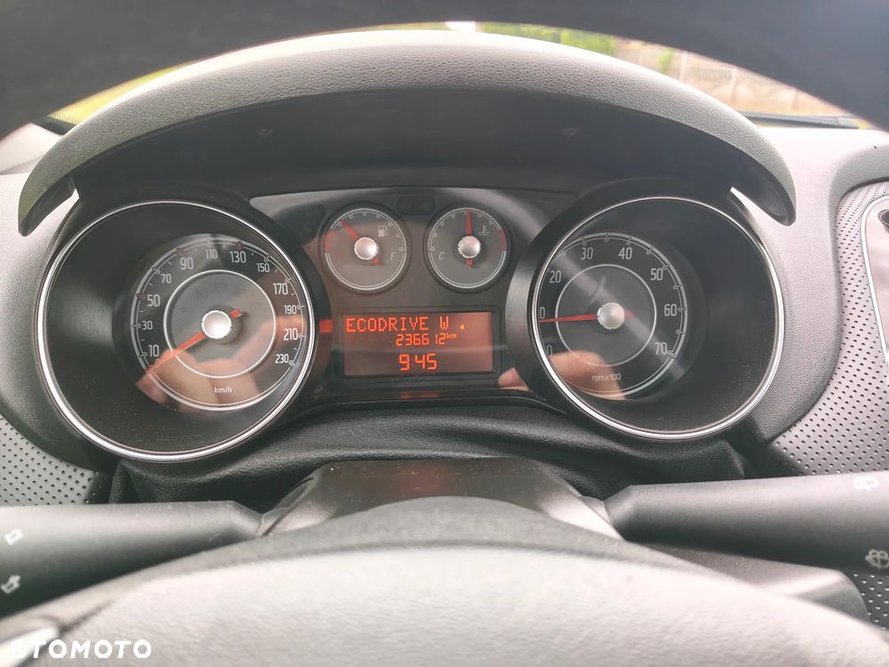 Fiat Punto 1.4 Easy S&S - 12